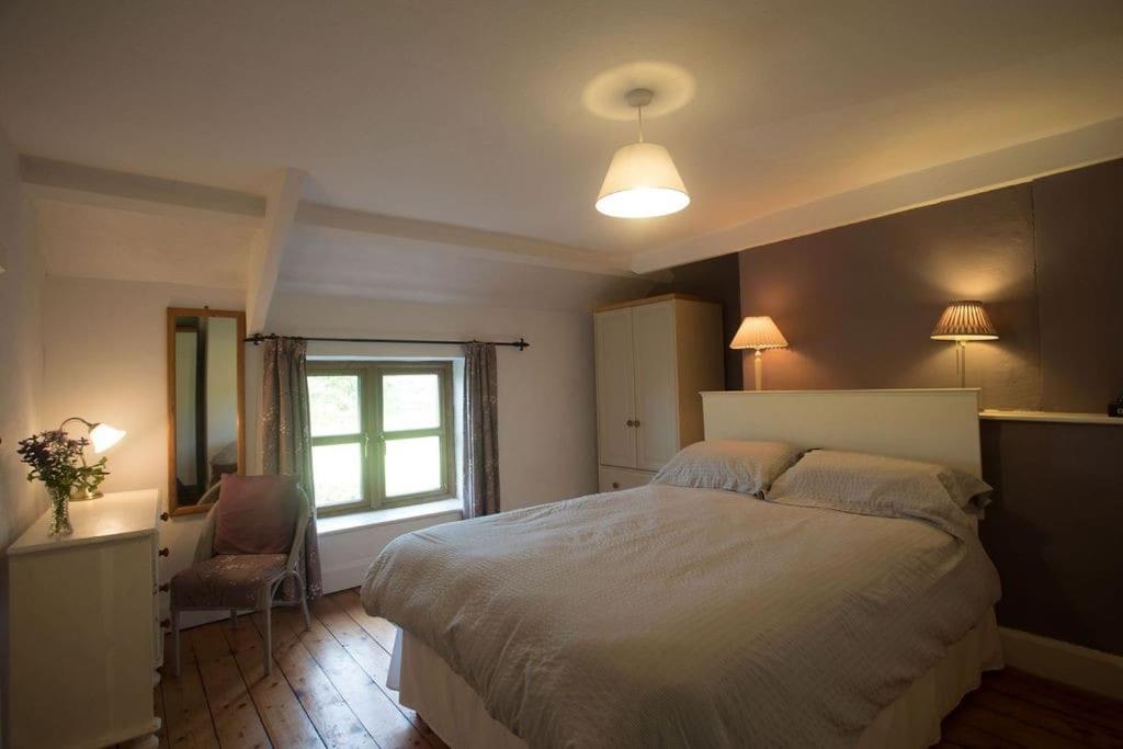 Perfect Cottage Retreat Near The Brecon Beacons Llanwrda Exterior foto